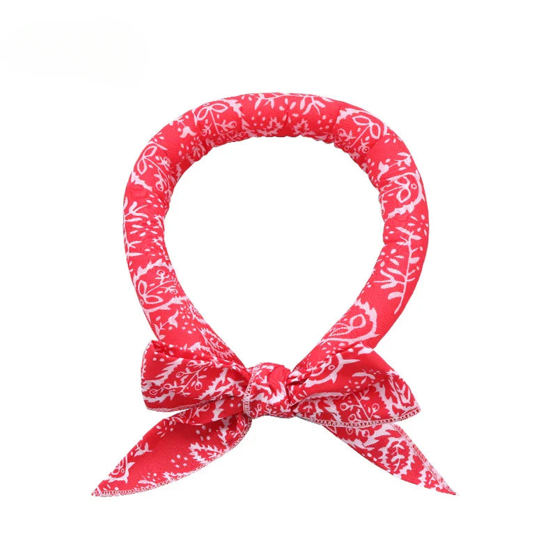 Woof & Wander Cooling Scarf